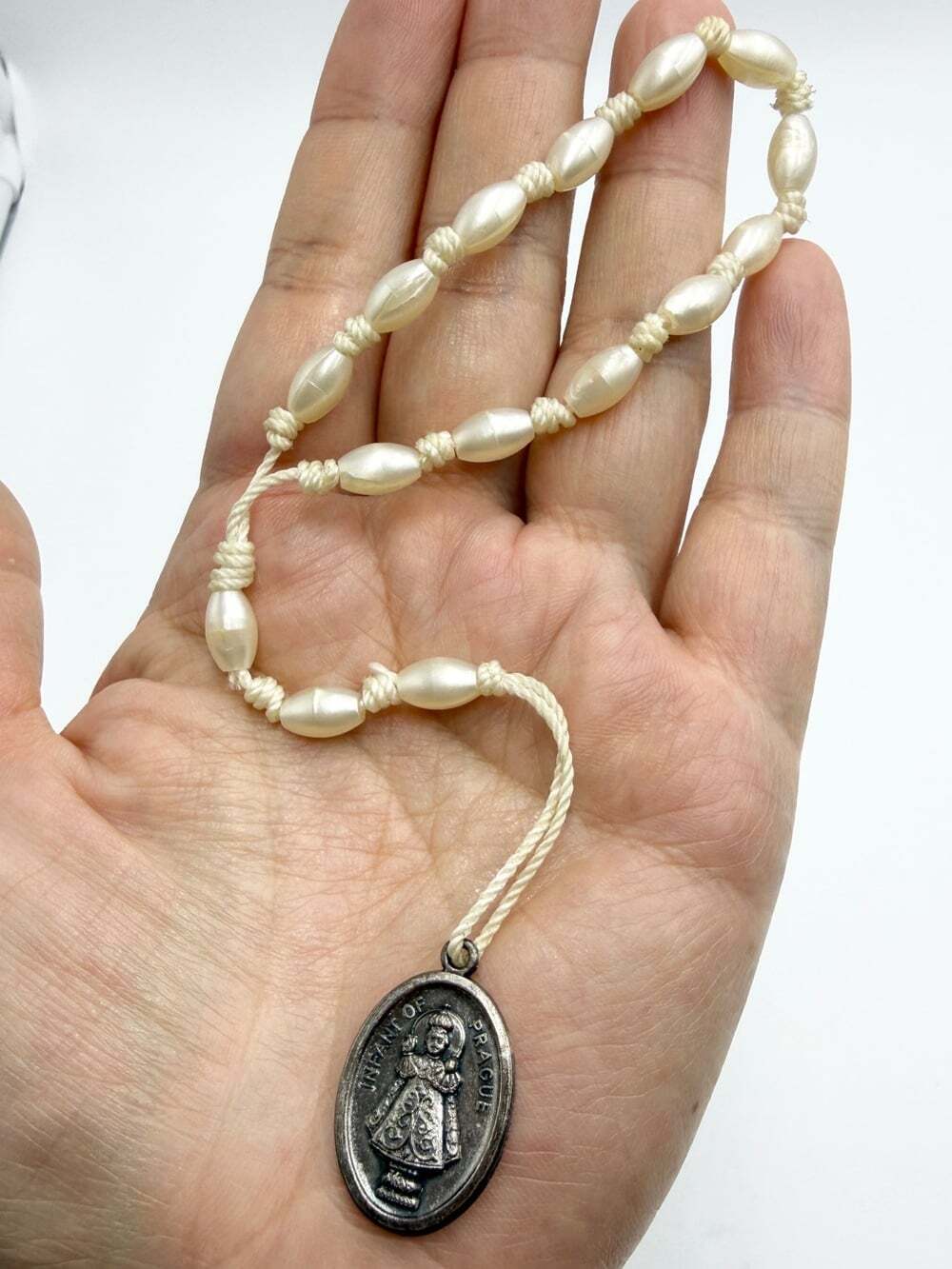 Vintage Infant of Prague Rosary Bracelet Faux Pearl Beads Italy Medal